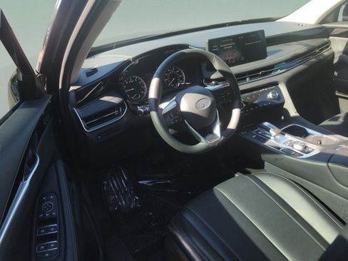 Certified 2025 INFINITI QX60 Pure image 18