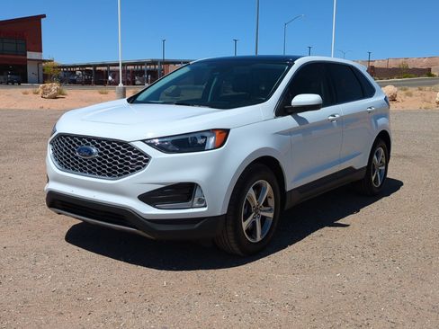 Used 2023 Ford Edge SEL w/ Convenience Package AWD/4WD image 7