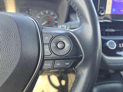 Used 2024 Toyota Corolla SE w/ SE Premium Package image 29