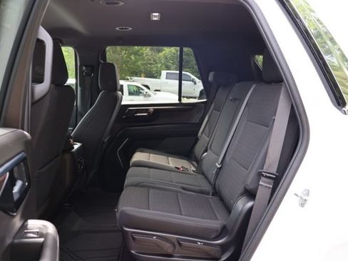 Used 2025 Chevrolet Tahoe LS AWD/4WD image 20