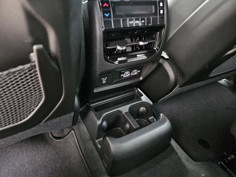 New 2026 Jeep Grand Cherokee L 4WD image 11