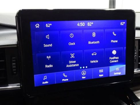 Used 2023 Ford Explorer Limited AWD/4WD image 36