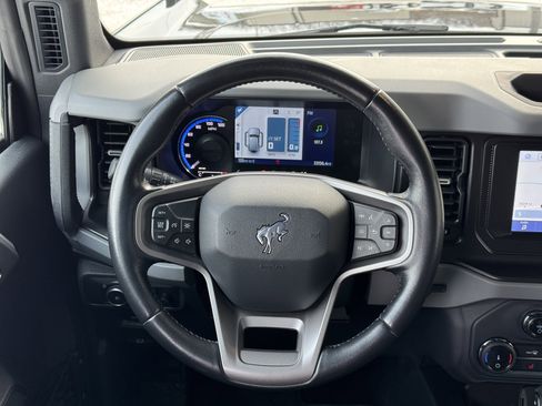 Used 2022 Ford Bronco Big Bend image 9