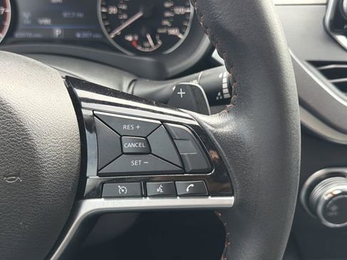 Certified 2023 Nissan Altima 2.5 SR image 11