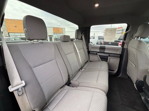 Used 2017 Ford F150 XLT image 18