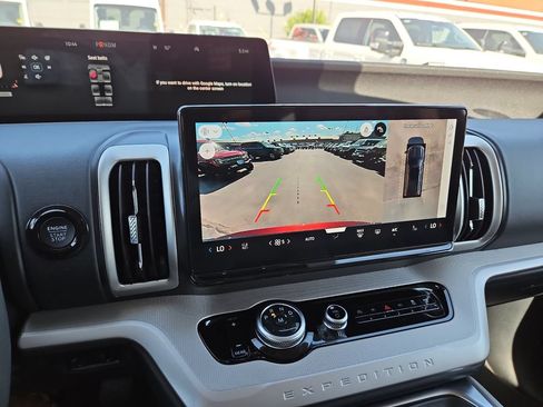 New 2027 Ford Expedition Active RWD image 24
