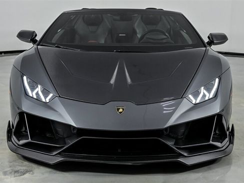 Used 2020 Lamborghini Huracan EVO AWD/4WD image 4