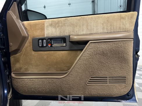 Used 1993 Chevrolet Silverado 3500 4x4 Extended Cab image 38