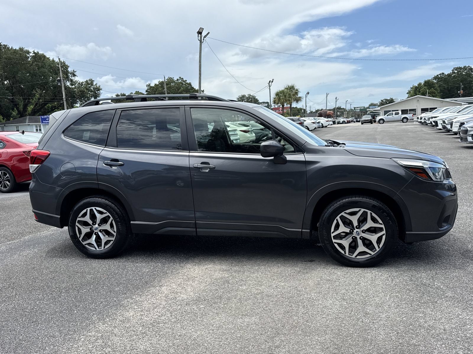 Used 2021 Subaru Forester Premium AWD/4WD image 6