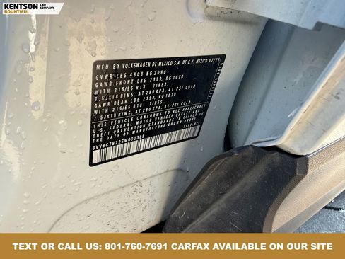 Used 2025 Volkswagen Taos S image 37