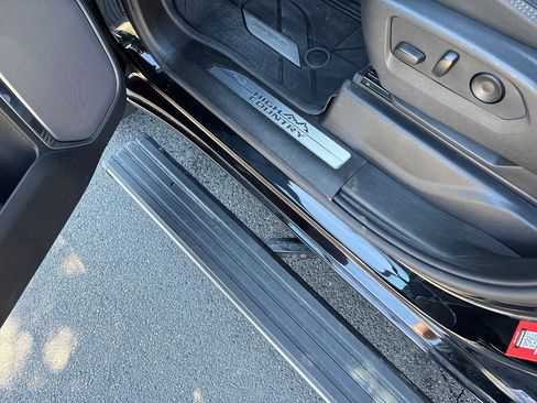 Certified 2026 Chevrolet Silverado 1500 High Country w/ High Country Premium Package AWD/4WD image 12