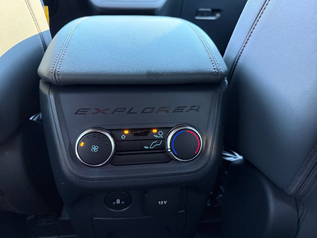 New 2027 Ford Explorer Active w/ Active Comfort Package RWD image 22