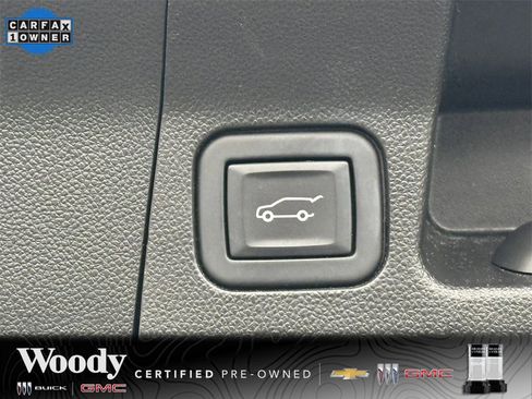 Certified 2023 GMC Acadia SLT w/ Elevation Edition image 30