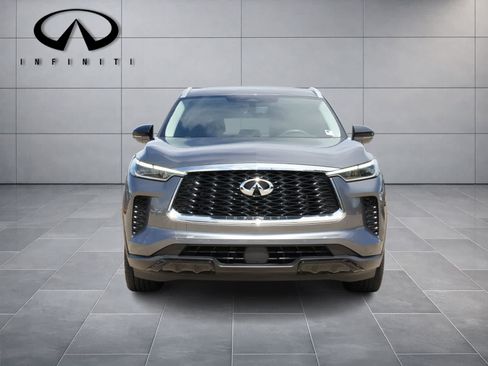 Certified 2023 INFINITI QX60 Luxe w/ Cargo Package AWD/4WD image 2