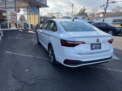Certified 2023 Volkswagen Jetta SE