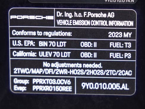 Certified 2023 Porsche Cayenne S Platinum AWD/4WD image 34
