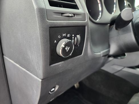 Used 2014 Dodge Challenger SRT8 image 32