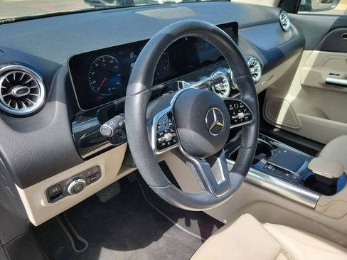 Used 2021 Mercedes-Benz GLA 250 image 19