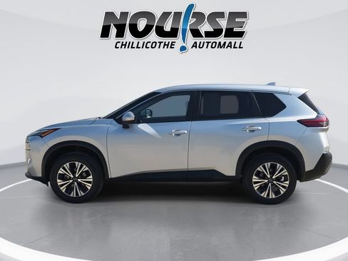 Used 2023 Nissan Rogue SV FWD image 5