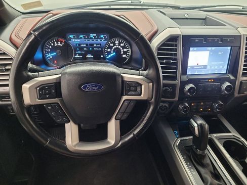 Used 2018 Ford F150 Platinum w/ Equipment Group 701A Luxury RWD image 22