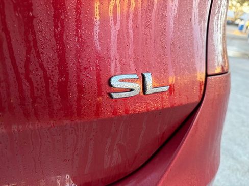 Used 2015 Nissan Rogue SL image 10