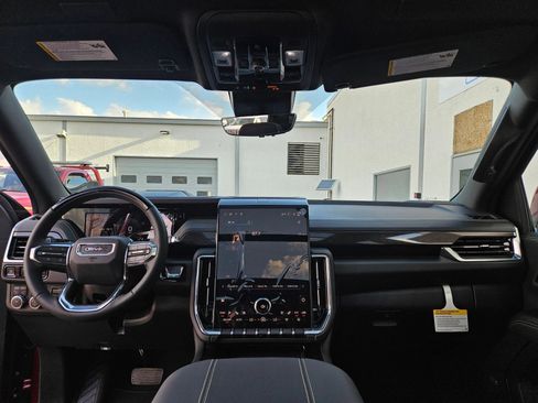New 2026 GMC Yukon Elevation w/ Elevation Premium Package AWD/4WD image 28