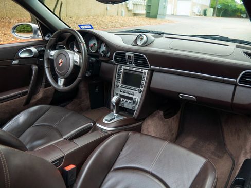Used 2008 Porsche 911 Turbo AWD/4WD image 32