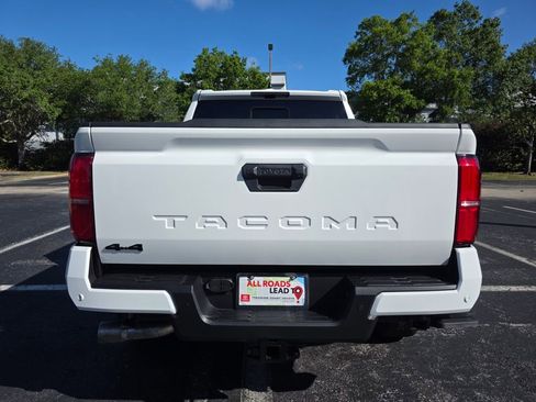 New 2026 Toyota Tacoma TRD Off-Road AWD/4WD image 10