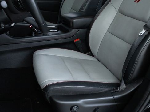 Used 2023 Dodge Durango GT AWD/4WD image 12