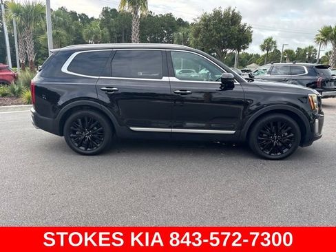 Used 2022 Kia Telluride SX w/ Towing Package FWD image 4