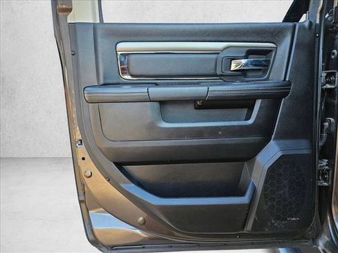 Used 2018 RAM 2500 Lone Star w/ Sport Appearance Group image 16