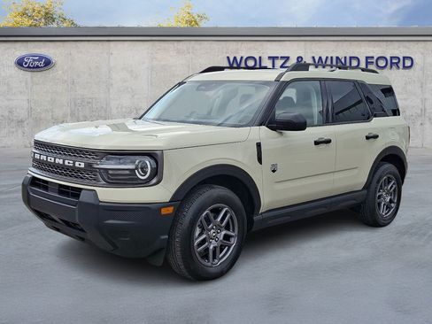 Used 2025 Ford Bronco Sport Big Bend AWD/4WD image 3