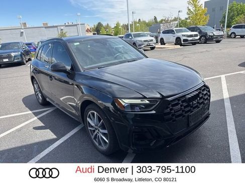 Used 2024 Audi Q5 e Premium Plus w/ Premium Plus Package AWD/4WD image 2