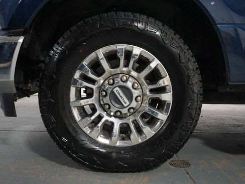 Used 2020 Ford F250 XLT w/ XLT Premium Package image 7