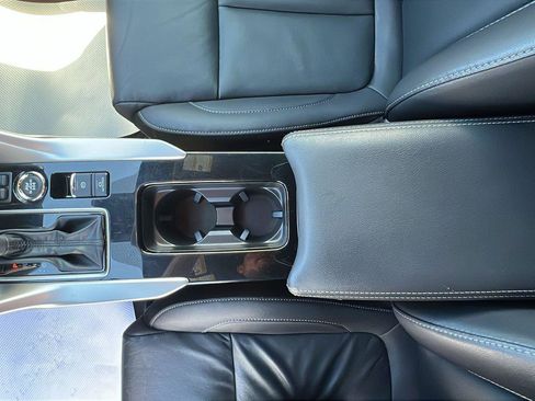 Used 2022 Mitsubishi Eclipse Cross SEL image 24