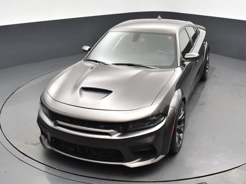 Used 2022 Dodge Charger SRT Hellcat w/ Harman/Kardon Audio Group image 17
