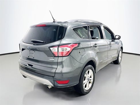Used 2018 Ford Escape SE w/ SE Sync 3 Package image 8