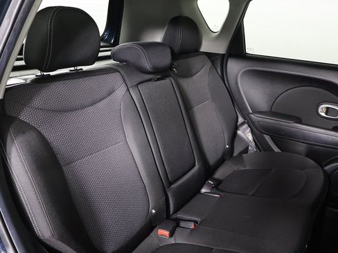 Used 2017 Kia Soul + image 27