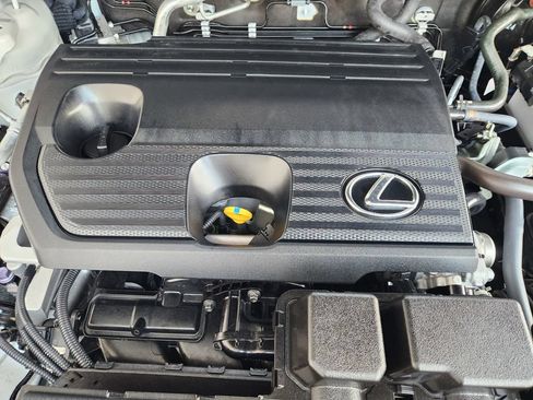 Certified 2025 Lexus NX 250 FWD w/ Accessory Package (2T) image 33