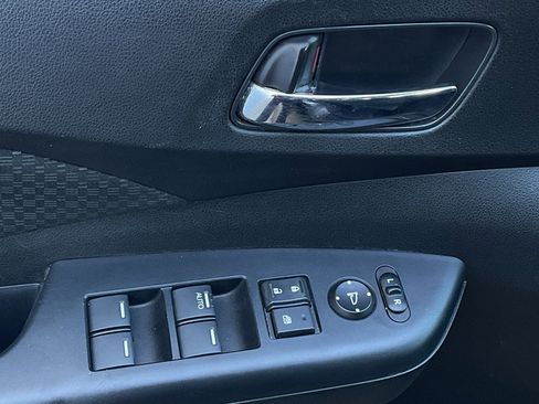 Used 2015 Honda CR-V EX image 12