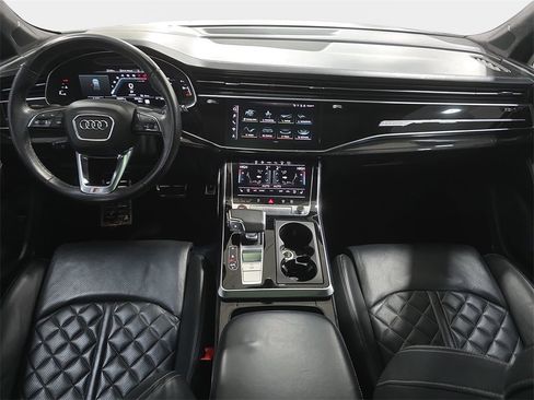 Used 2021 Audi SQ7 Prestige w/ Prestige Package image 10