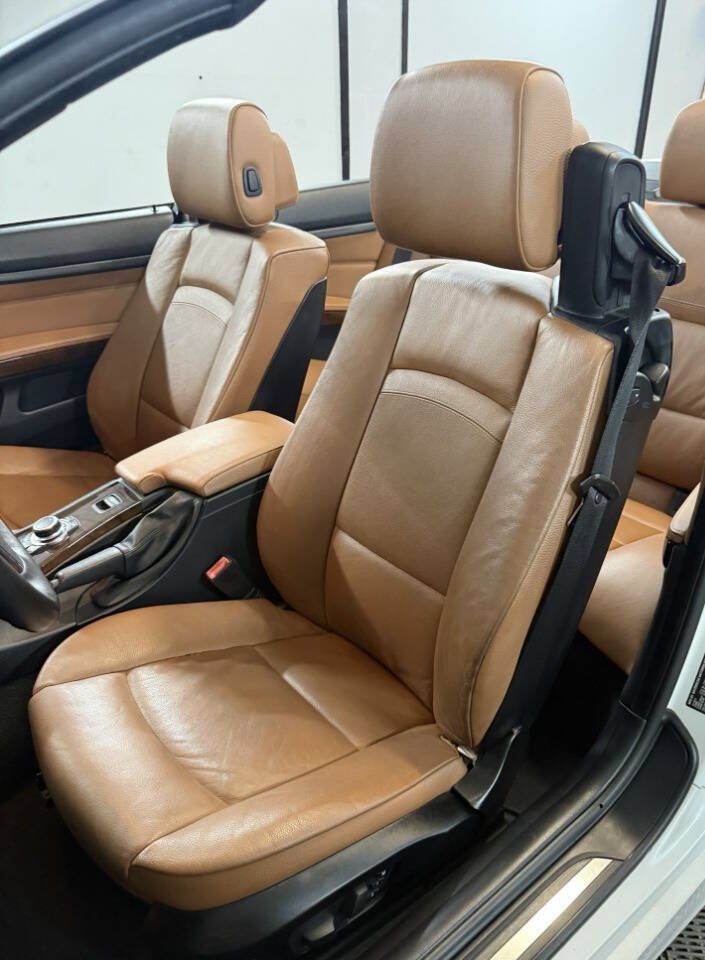 Used 2013 BMW 328i Convertible RWD image 14