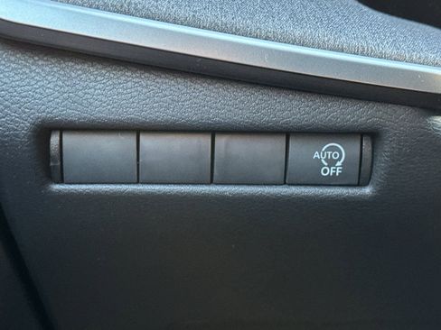 New 2026 Nissan Kicks S image 31