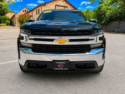 Used 2022 Chevrolet Silverado 1500 LT RWD image 2