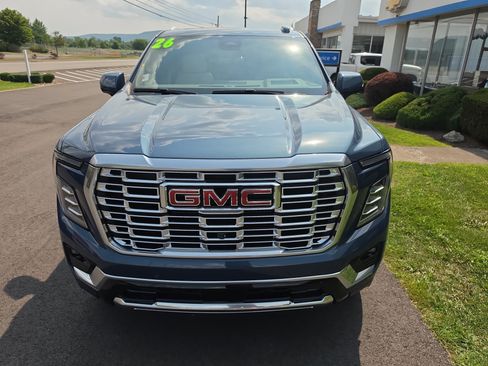 New 2026 GMC Yukon Denali w/ Advanced Technology Package AWD/4WD image 9