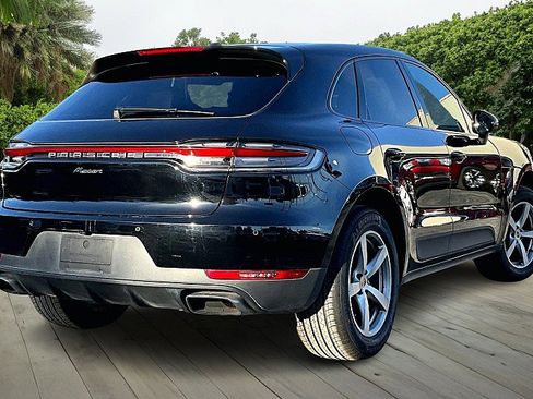 Used 2020 Porsche Macan image 2