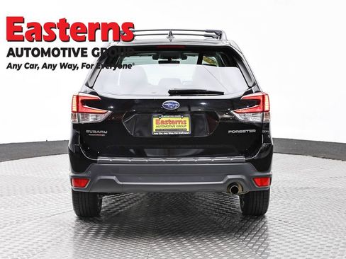 Used 2021 Subaru Forester Limited AWD/4WD image 6