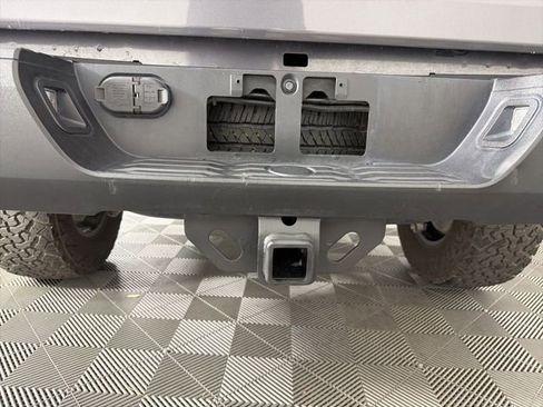 Used 2018 Toyota Tundra SR5 w/ SR5 Upgrade Package AWD/4WD image 20
