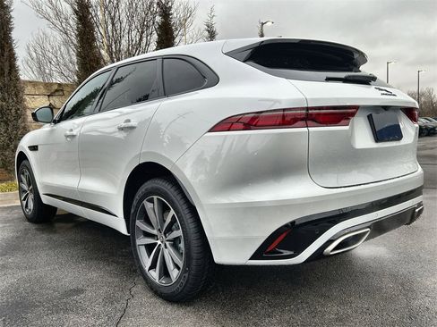 Used 2025 Jaguar F-PACE R-Dynamic S image 3