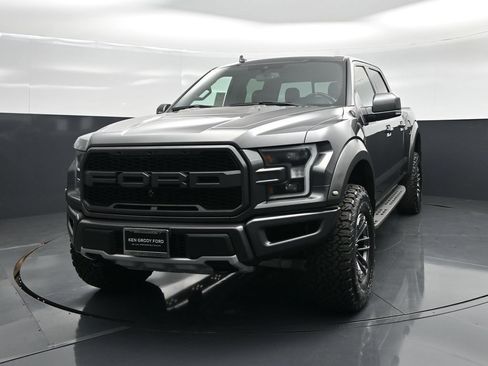 Certified 2020 Ford F150 Raptor w/ Equipment Group 802A Luxury AWD/4WD image 57